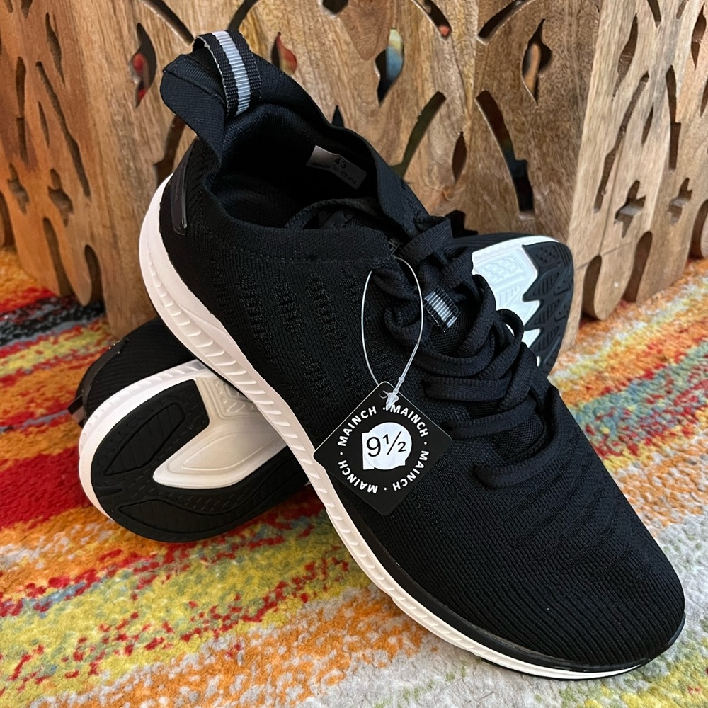 Manich Shoes